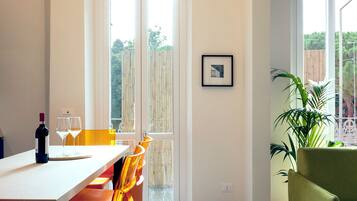 Apartment | In-room dining