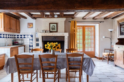 Maison de Vacances 'Gîte Des Aulneaux' avec Terrasse Privée, Jardin Privé et Wi-Fi