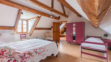 2 Schlafzimmer, Bügeleisen/Bügelbrett, WLAN