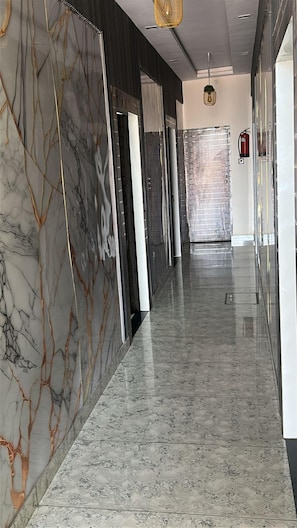 Lobby - Hotel Sultan Paradise (Roorkee)