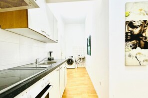 Microwave, oven, stovetop, coffee/tea maker