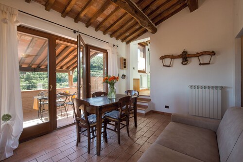 Panoramic, lighted pool, large garden, in the woods, 15 min from the sea (4)