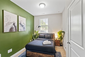 Townhome | Free WiFi
