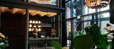 Sala de estar en el lobby