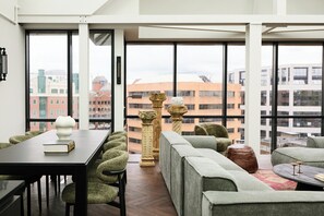 Smart TV 43 pulgadas con canales de televisión digitales