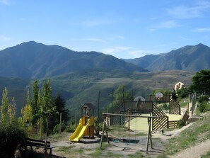 Children's area - Gîte Madres Coronat Balcon du Canigou (Jujols)