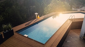 Indoor pool, seasonal outdoor pool