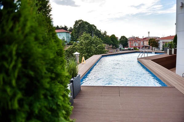 Indoor pool, seasonal outdoor pool