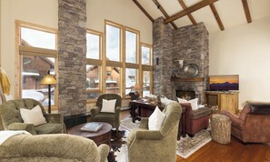 TV, fireplace - Ski-In/Ski-Out Luxury Chalet at Big Sky Resort (Big Sky)