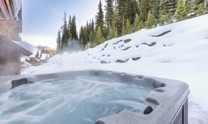 Baignoire à remous extérieure