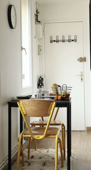 Dining - Clair Val (near beach) (Le Havre)