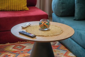 Interior - Cozy, Cascade, Self Checkin, King Bed, Balcony (Yerevan)