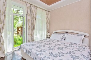 Småhus – comfort, bakgårdsutsikt | Wi-fi (inkludert)