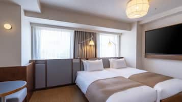 In-room safe, laptop workspace, blackout curtains, iron/ironing board