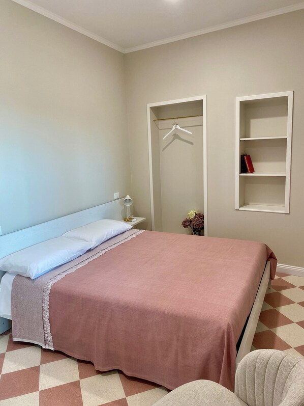 Double Room, Hill View