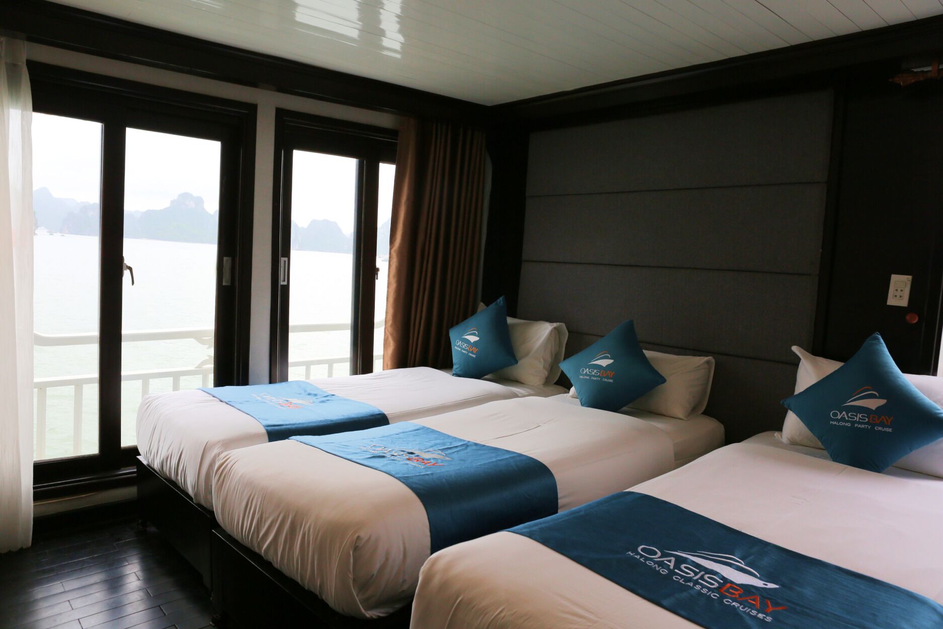 Standaard driepersoonskamer, balkon, uitzicht op zee