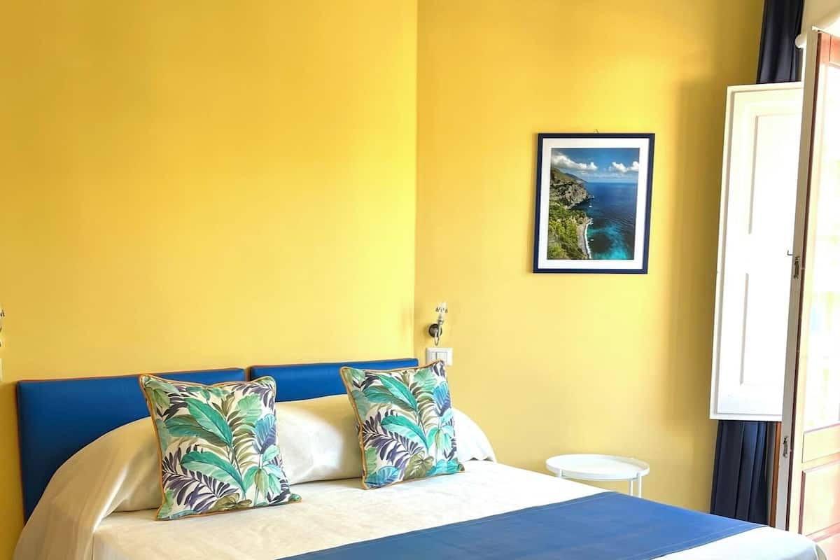 Basic Double Room, Balcony, City View | Free WiFi
