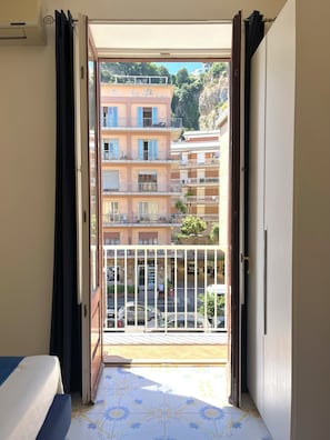 Superior Double Room, Balcony, City View