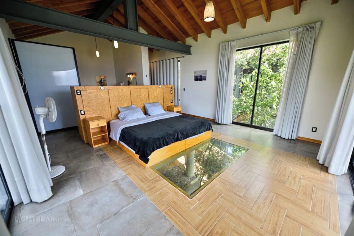 Luxury Suite (UTOPIA CASA FLOTANTE) | Blackout curtains, iron/ironing board, free WiFi