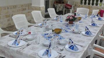 Espace banquet en plein air