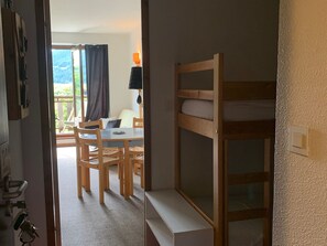 Interior - Studio for 5 people, near village and ski shuttle (Villard-de-Lans)
