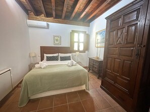 1 dormitorio, Internet, ropa de cama