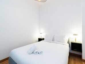 1 chambre, accĂšs Ă Internet, literie fournie