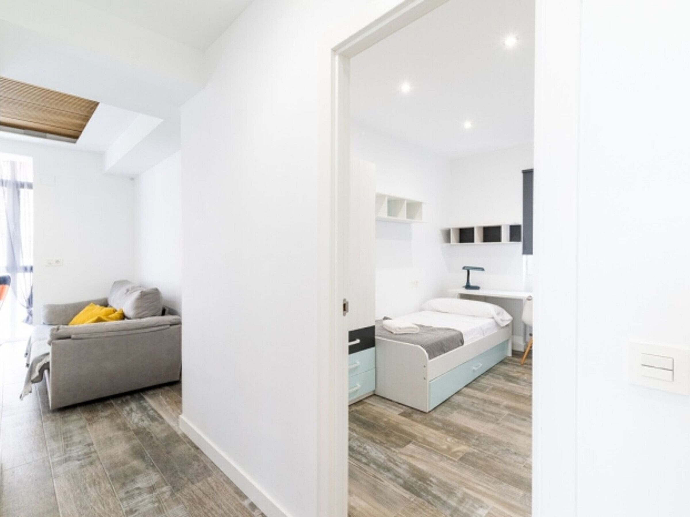 3 bedrooms, internet, bed sheets