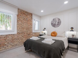 2 dormitorios y ropa de cama