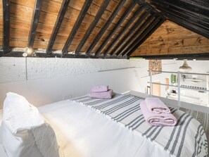 1 chambre, literie fournie