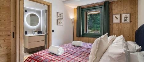 5 bedrooms, free WiFi