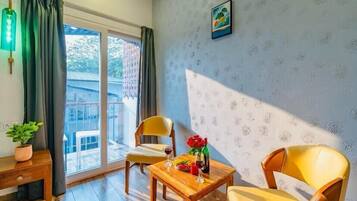 Deluxe Room, 1 Double Bed | Egyptian cotton sheets, premium bedding, memory foam beds, minibar