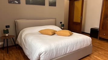 1 bedroom, iron/ironing board, travel crib, free WiFi