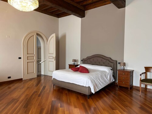6-Suite with terrace (Dimora 1848-Volta Mantovana)