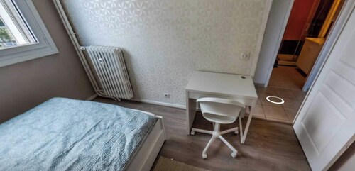 Private Room in a Shared Flat - Lyon 8e