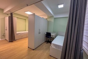 1 chambre, fer et planche à repasser, Wi-Fi