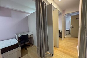 1 chambre, fer et planche à repasser, Wi-Fi