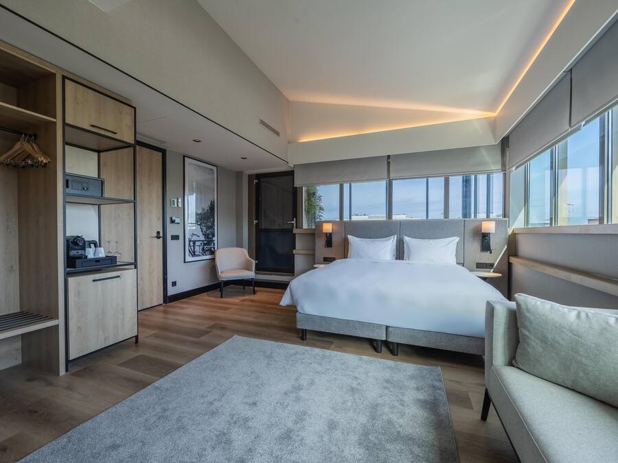 Chambre Exécutive, baignoire à jets (Terrace) | Minibar, chambres insonorisées, fer et planche à repasser