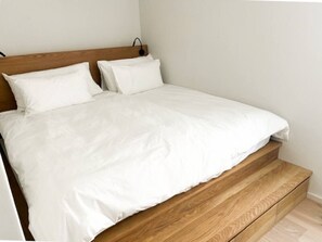 2 間睡房、書桌、熨斗/熨衫板、Wi-Fi