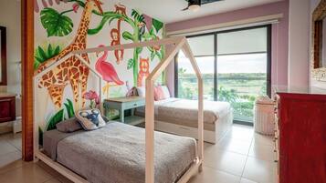 4 habitaciones, escritorio, cuna de viaje y wifi gratis