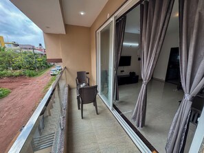Deluxe Apartment, Balcony, Sea View | Balcony