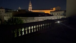 Property grounds - Epoque Room '1921' with Balcony (Messina)