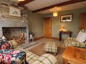 Cottage | Living area - Stone &amp; Fleece Cottage (Holmfirth)
