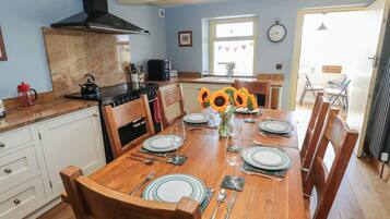 Cottage | Tempat makan