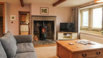 Cottage | Living area