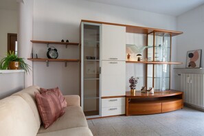 Living area - Casa Ariosto - Humanitas | Forum Assago (Rozzano)