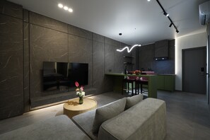 Standard Apartment, Balcony, City View | Living area