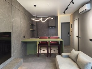 Standard Apartment, Balcony, City View | Private kitchen