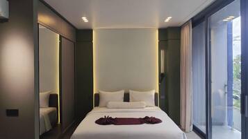 Standard Apartment, Balcony, City View | Minibar, free WiFi