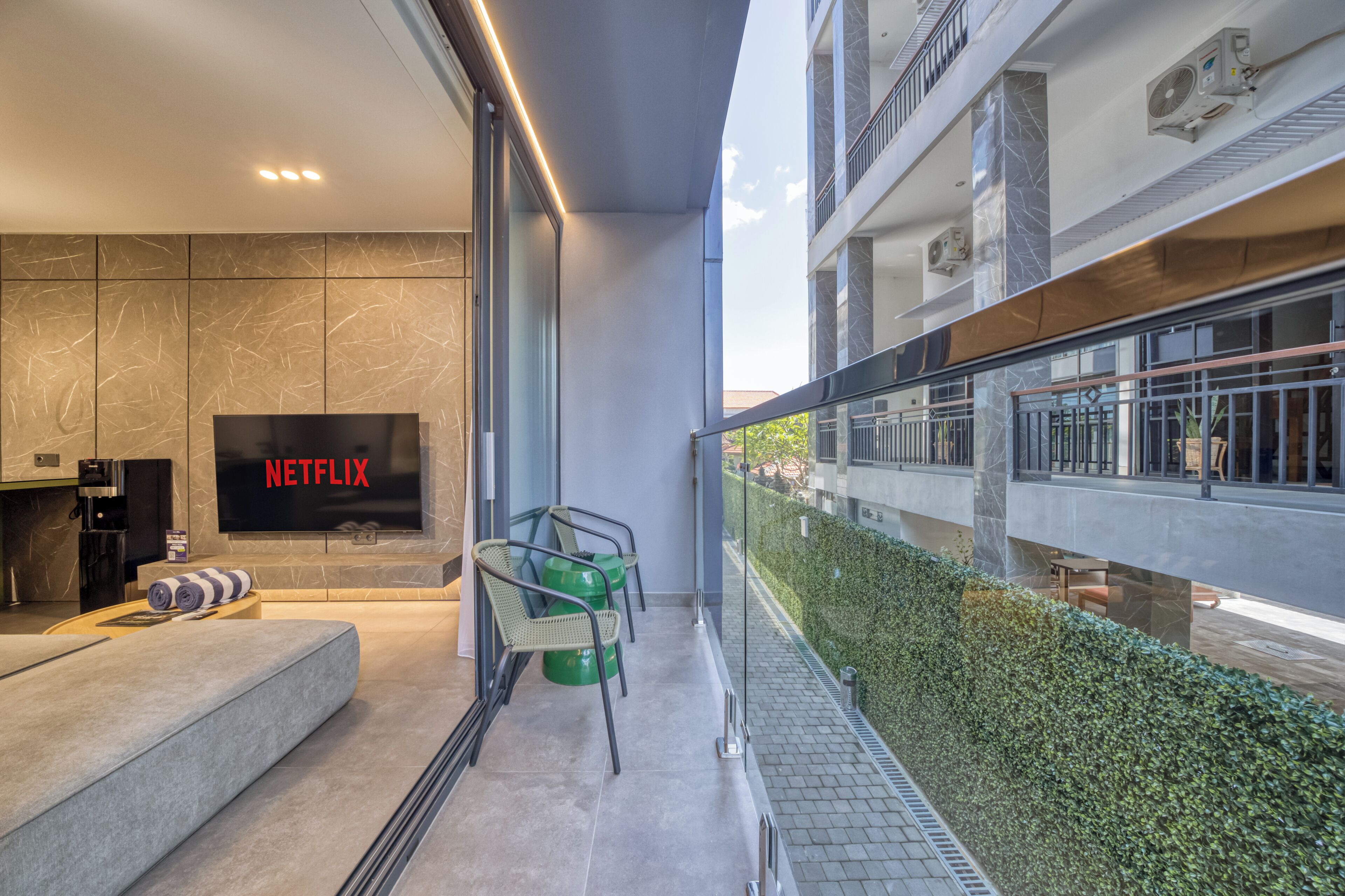 Deluxe Room, Balcony, City View | Desk, free WiFi, bed sheets